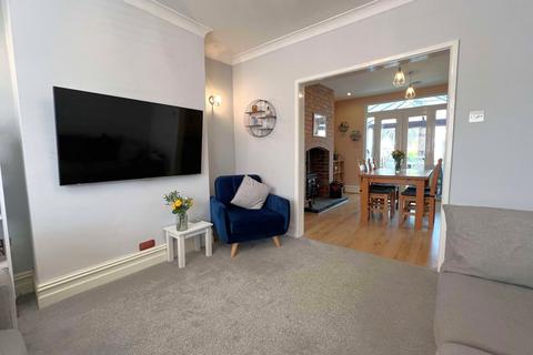 3 bedroom semi-detached house for sale, Cambridge Road, Fleetwood FY7