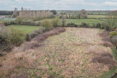 undefined, Old Buckenham