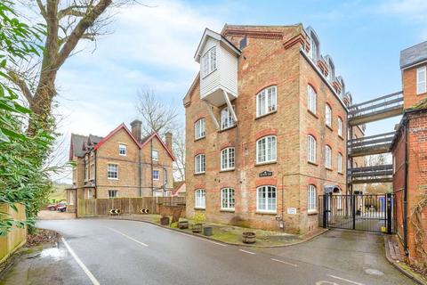 undefined, Grove Mill Lane, Hertfordshire WD17