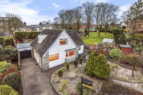 3 Kings Drive, Hoddlesden, Darwen, BB3 3RB