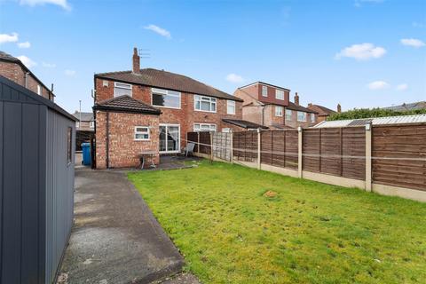 3 bedroom semi-detached house for sale, Broadhill Road, Manchester