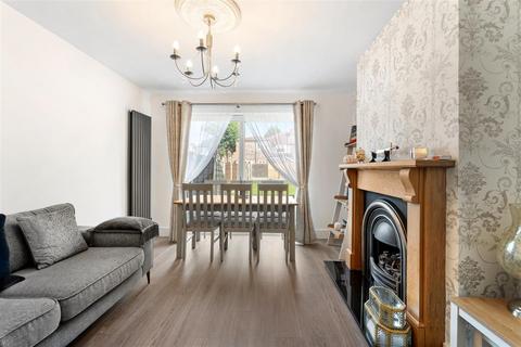 3 bedroom semi-detached house for sale, Broadhill Road, Manchester