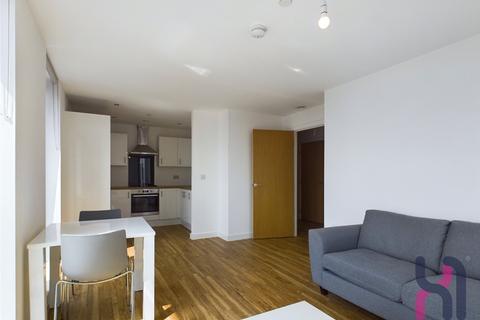 2 bedroom flat to rent, Media City, Michigan Point Tower B, 11 Michigan Avenue, Salford, M50