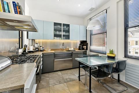 4 bedroom apartment for sale, Harrington Gardens, London, SW7