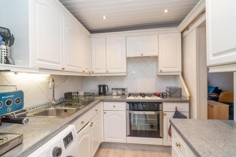 3 bedroom terraced house for sale, Whitehouse Avenue, Borehamwood WD6