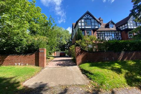 6 bedroom semi-detached house for sale, Grosvenor Road, Manchester M27