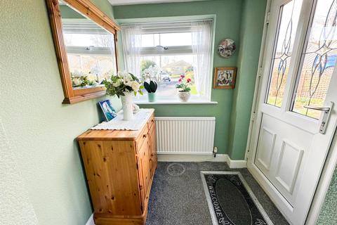 3 bedroom detached bungalow for sale, Beanlands Drive, Glusburn,