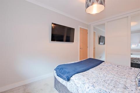 22 Banchory Road, Wishaw, ML2 7YX