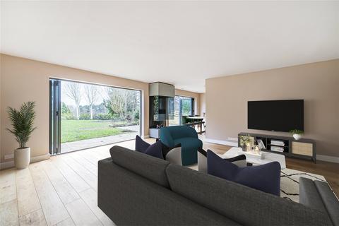 19 High View Road, Lightwater, GU18 5YE