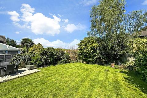 4 bedroom detached house for sale, London Road, Newington, Sittingbourne, Kent