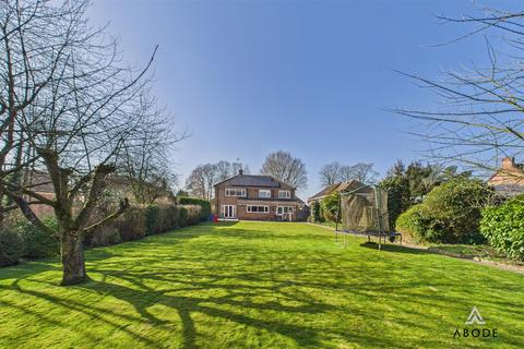 5 bedroom detached house for sale, Lodge Hill, Burton-On-Trent DE13