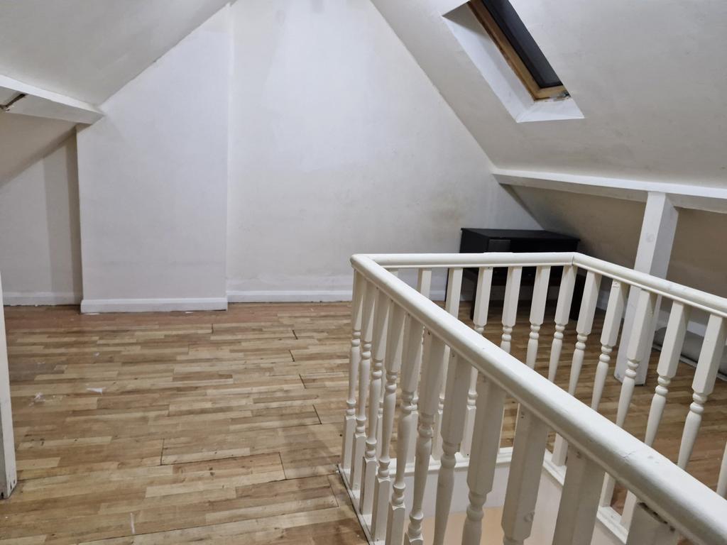 Very large Room