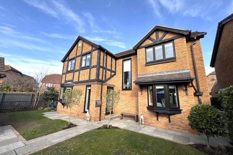 4 bedroom detached house for sale, Howgill Way, Lytham St. Annes FY8