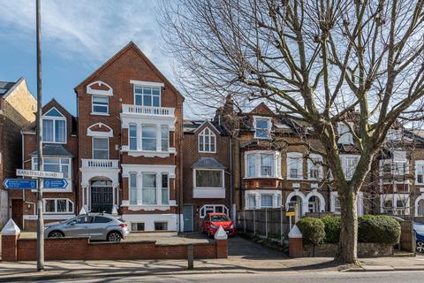 6 bedroom terraced house for sale, Earlsfield Road, London SW18