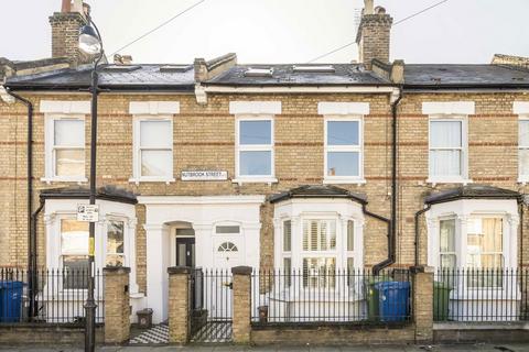 3 bedroom terraced house for sale, Nutbrook Street, London SE15