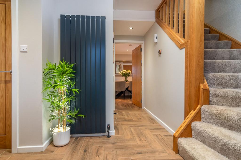 Entrance/ Hallway