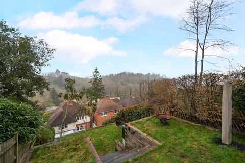 15 Grove Road, Godalming, GU7 1RE