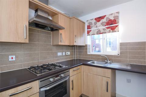 3 bedroom townhouse to rent, Ducketts Mead, Shinfield, Reading, Berkshire, RG2