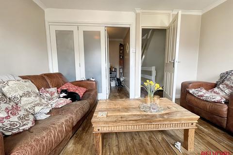 10 Brook Vale, Charlton Kings, Cheltenham, GL52 6JD