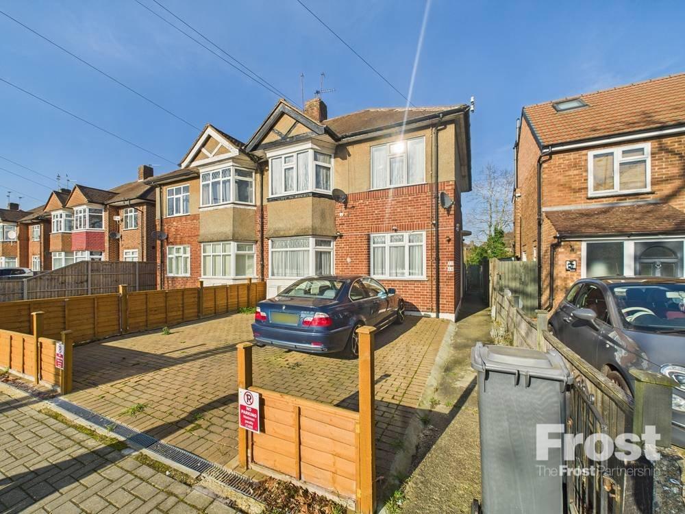 Tw13 Uxbridge Road, Feltham, Middlesex, TW13 2 bed maisonette for sale - £ ...