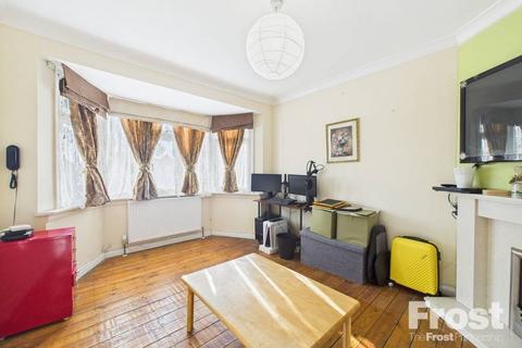 undefined, Uxbridge Road, Feltham, Middlesex, TW13