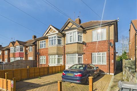 undefined, Uxbridge Road, Feltham, Middlesex, TW13