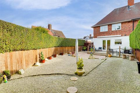 3 bedroom semi-detached house for sale, Chester Road, Bakersfield NG3