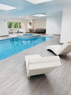 undefined, Ascot,  Berkshire,  SL5