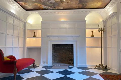 5 bedroom detached house to rent, Slough,  Berkshire,  SL3