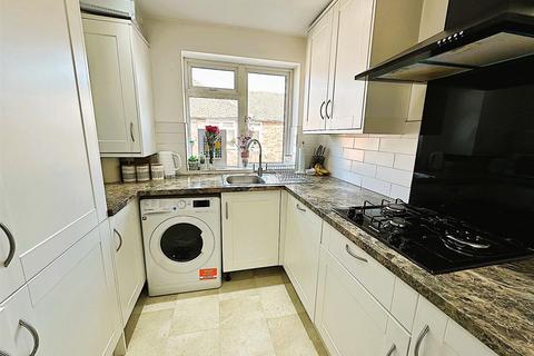 2 bedroom maisonette for sale, Prescott Avenue, Petts Wood