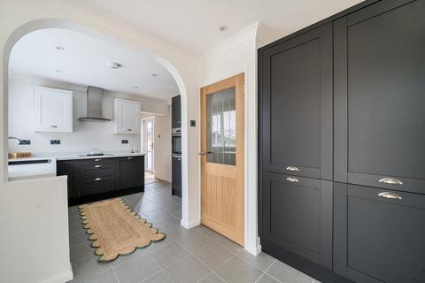38 Berkeley Close, Whittington, Worcester, WR5 2RF