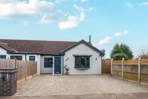 38 Berkeley Close, Whittington, Worcester, WR5 2RF
