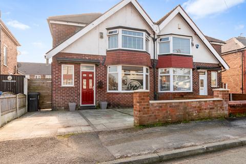 Runnymede, Woolston, WA1