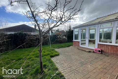 3 bedroom detached bungalow for sale, Leverington Common, Leverington