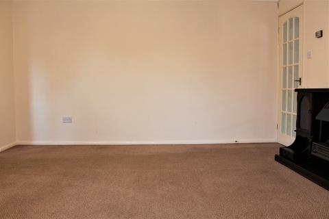 2 bedroom semi-detached house to rent, Albion St, Newark, Notts, NG24