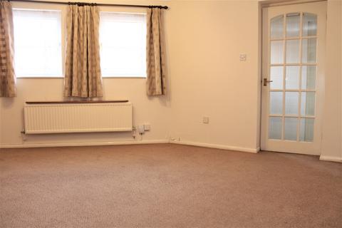 2 bedroom semi-detached house to rent, Albion St, Newark, Notts, NG24