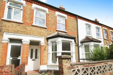 3 bedroom terraced house to rent, Mill Avenue, Uxbridge UB8