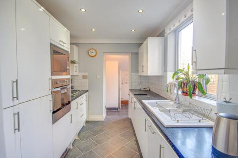 126 Reservoir Road, Gloucester, GL4 6RY