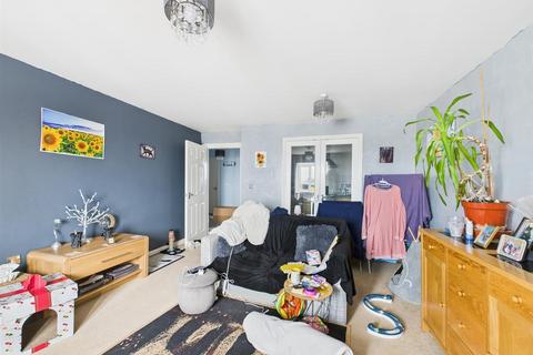 2 bedroom flat for sale, Maple Court, Stanley Avenue, Mablethorpe LN12