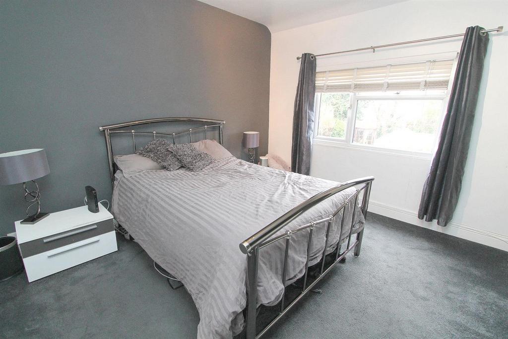 BED 2.jpg