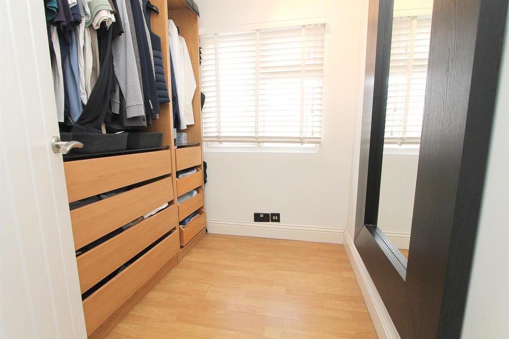 BED 3.jpg