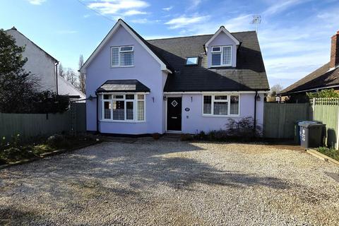 4 bedroom chalet for sale, Waresley Road, Sandy SG19