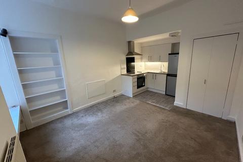 1 bedroom flat to rent, Glen Street, Tollcross, Edinburgh, EH3