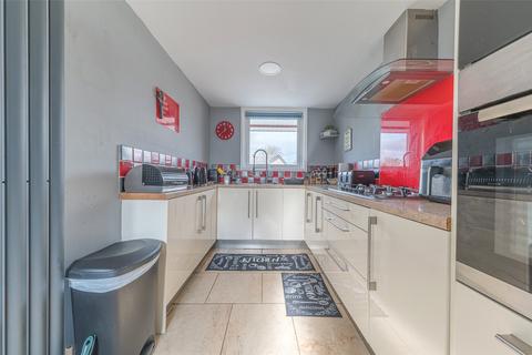 9 Drovers Way, Burton, Carnforth, LA6 1HU