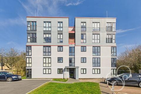 2 bedroom penthouse for sale, Baronswood Way, Colchester