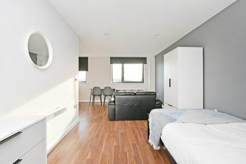 Studio to rent, Plot Apartment 505, West One Cube Studio at Sheffield, Apartment 505, West One Cube, 2 Broomhall Street S3