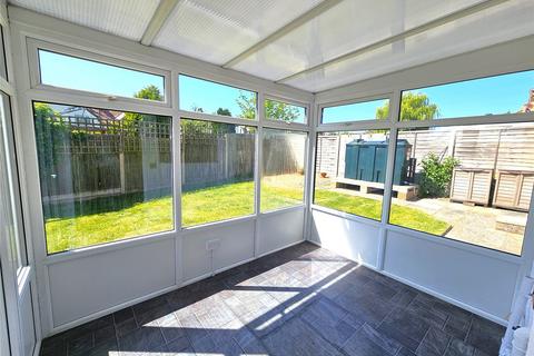 3 bedroom bungalow for sale, Brookvale, St. Osyth, Clacton-on-Sea