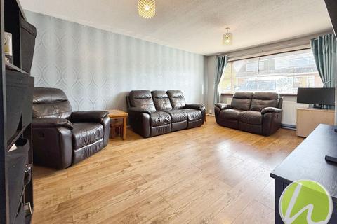 7 Brampton Close, Corringham, Stanford-le-hope, SS17 7NS