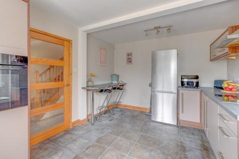 93 Arrow Road North, Redditch, B98 8NT