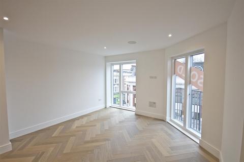 2 bedroom apartment for sale, London House, New Kings Road, Fulham